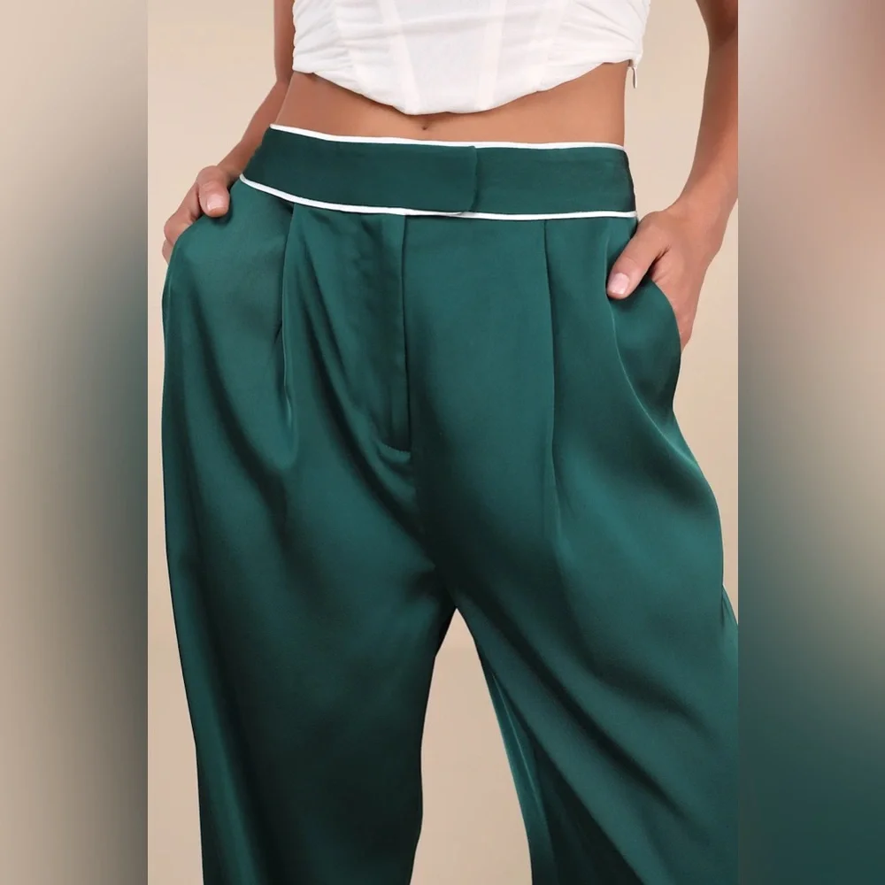 Emerald Satin Wide-Leg High-Rise Pants - Picture 4 of 5